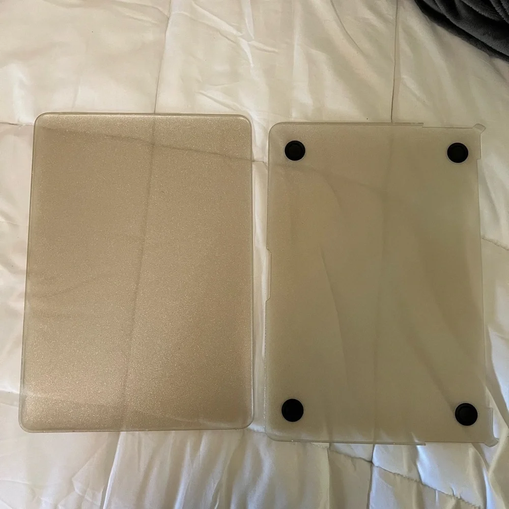 Speck Hard Shell Laptop Cover